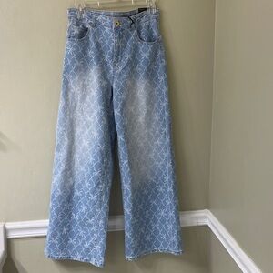Light Blue Patterned Wide-Leg Jeans